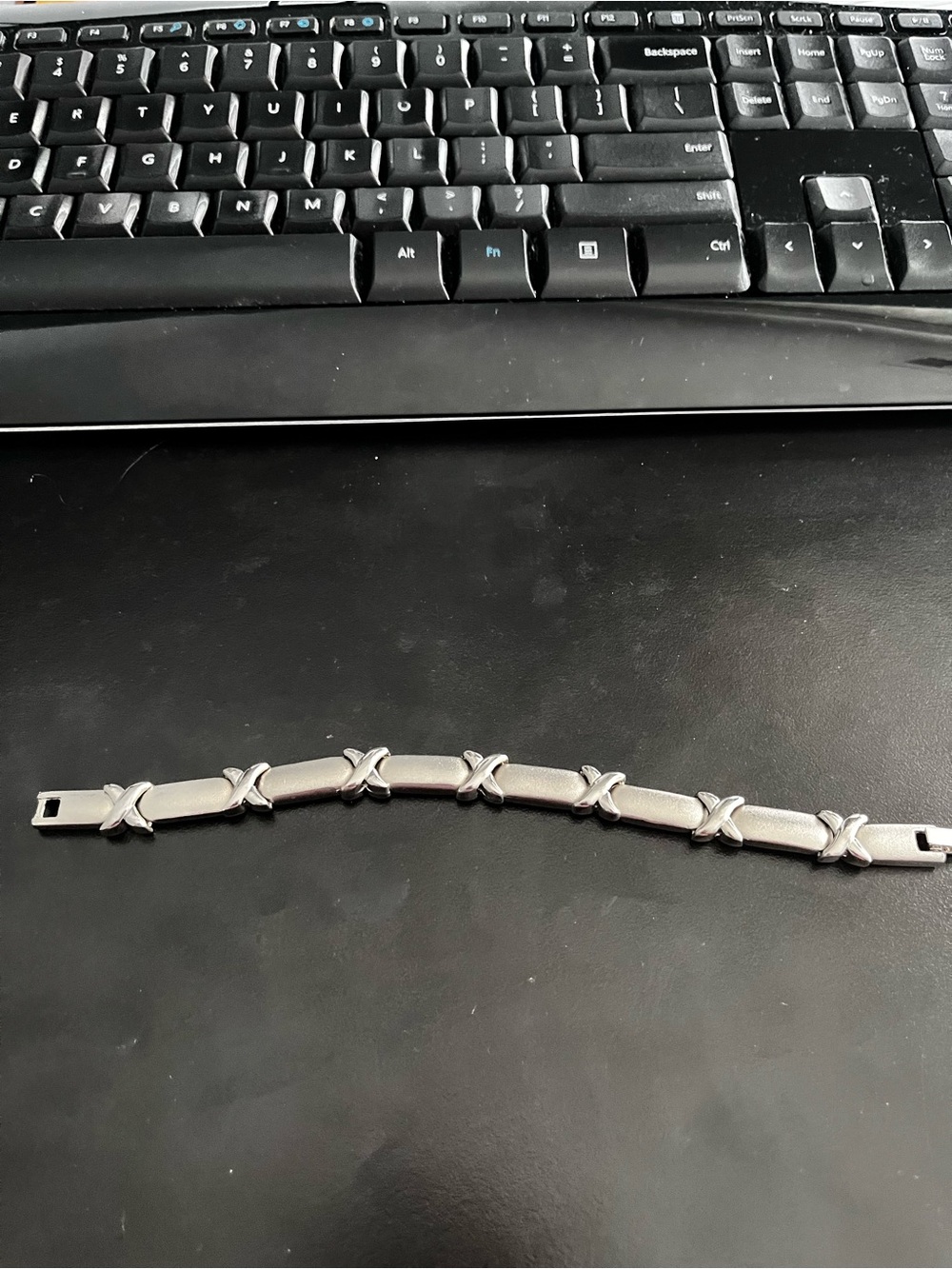 Women’s  Silver-tone Link Bracelet - Sleek X-Accent Design